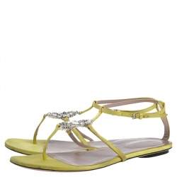 Pre Owned صندل غوتشي ساتان أصفر جي جي مزخرف كريستال سير حرف تي مقاس 37