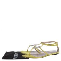 Pre Owned صندل غوتشي ساتان أصفر جي جي مزخرف كريستال سير حرف تي مقاس 37