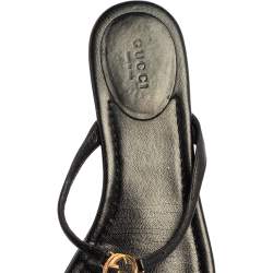 Pre Owned صندل غوتشى بإصبع جى جى متشابكين جلد أسود مقاس 38