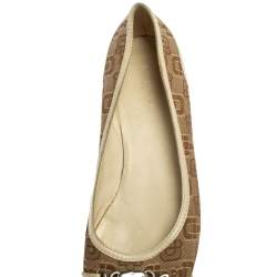 Pre Owned Gucci Cream/Brown Canvas And Leather Horsebit Ballet Flats Size 38