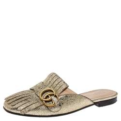 Pre Owned Gucci Metallic Gold Crackle Leather GG Marmont Kiltie Flat Mules Size 37