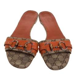 مملوكة مسبقًا Gucci Beige/Brown GG Canvas And Leather Horsebit Slide Sandals Size 39.5