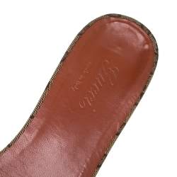 مملوكة مسبقًا Gucci Beige/Brown GG Canvas And Leather Horsebit Slide Sandals Size 39.5
