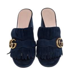 مملوكة مسبقًا صندل سلايد غوتشي مارمونت جي جي مزين شراشيب سويدي أزرق كحلي مقاس 35.5