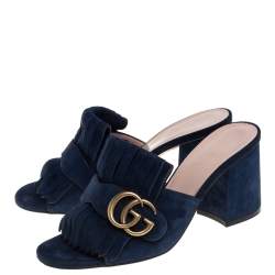 مملوكة مسبقًا صندل سلايد غوتشي مارمونت جي جي مزين شراشيب سويدي أزرق كحلي مقاس 35.5