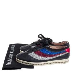 مملوكة مسبقًا حذاء رياضي غوتشي باولر جلد وغليتر متعدد الألوان مقاس 37