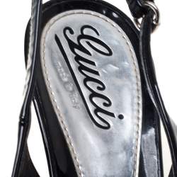 Pre Owned صندل غوتشي جلد أسود لامع مفتوح مقاس 39