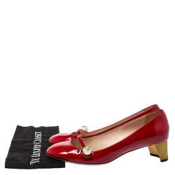 مملوكة مسبقًا Gucci Red Patent Leather Mary Jane Pumps Size 40