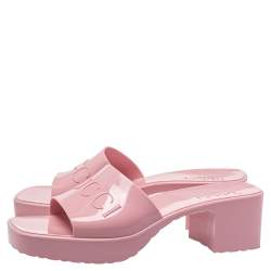 مملوكة مسبقًا Gucci Pink Rubber Slide Sandals Size 39
