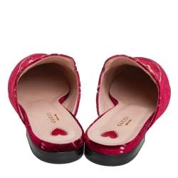 مملوكة مسبقًا Gucci Red Velvet GG Princetown Mules Size 41