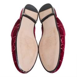 مملوكة مسبقًا Gucci Red Velvet GG Princetown Mules Size 41