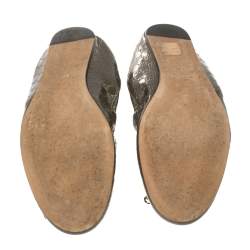 مملوكة مسبقًا حذاء باليرينا فل ات غوتشي جلد غوتشيسيما أخضر زيتوني ميتاليك مقاس 39.5