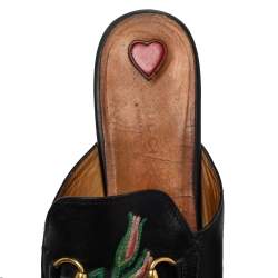 مملوكة مسبقًا Gucci Black Leather Rose Embroidered Princetown Flat Mules Size 40