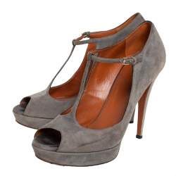 Gucci Grey Suede Platform Peep Toe Ankle Strap Sandals  Size 39