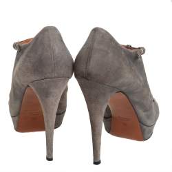Gucci Grey Suede Platform Peep Toe Ankle Strap Sandals  Size 39