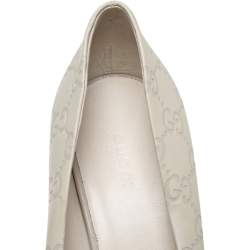 مملوكة مسبقًا Gucci Grey Guccissima Leather Peep Toe Platform Pumps Size 39.5
