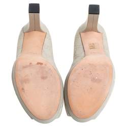 مملوكة مسبقًا Gucci Grey Guccissima Leather Peep Toe Platform Pumps Size 39.5