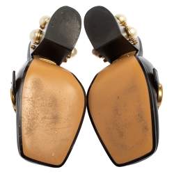 Pre Owned صندل غوتشي لوفرز جي جي جلد أسود مزخرف لؤلؤ نمط ويب مقاس 34