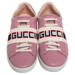 مملوكة مسبقًا حذاء رياضي غوتشي ايس منخفض من أعلى مزين مخطط غوتشي جلد وردي مقاس 38.5