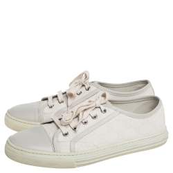 مملوكة مسبقًا حذاء رياضي غوتشي جلد وكانفاس جي جي سوبريم كريمي/رصاصي مقدمة بيضاء منخفض من أعلى مقاس 39