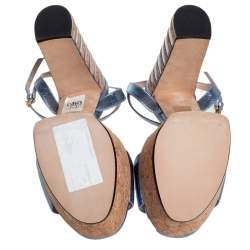 مملوكة مسبقًا صندل غوتشي كلوديا جلد أزرق بحزام للكاحل نعل سميك مقاس 38