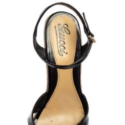 Pre Owned صندل غوتشي كعب روكي جلد لامع أسود مقاس 39.5