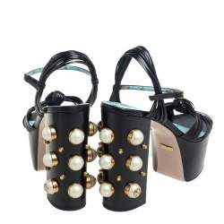 Pre Owned Gucci Black Leather Pearl & Stud Embellished Platform Sandals Size 39.5