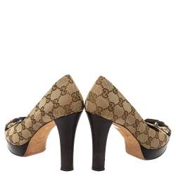 مملوكة مسبقًا Gucci Beige/Brown GG Canvas Horsebit Peep Toe Pumps Size 36.5