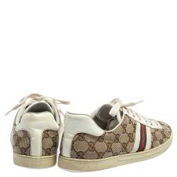 مملوكة مسبقًا حذاء رياضي غوتشي ويب جلد أبيض لامع وكانفاس جي جي بعنق منخفض مقاس 38