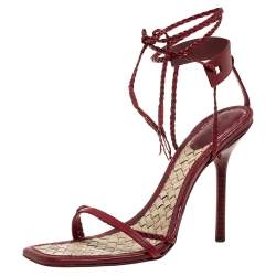 مملوكة مسبقًا Gucci Red Braided Leather Braided Ankle Strap Sandals Size 37.5