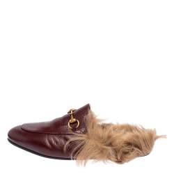 مملوكة مسبقًا Gucci Burgundy Leather And Fur Princetown Horsebit Mules Size 37