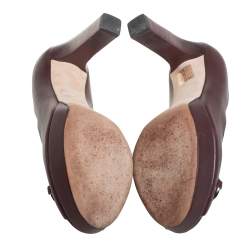 مملوكة مسبقًا Gucci Burgundy Leather Horsebit Peep Toe Platform Pumps Size 36.5