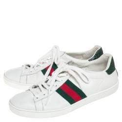 مملوكة مسبقًا حذاء رياضي غوتشي منخفض من أعلى ويب أيس جلد أبيض مقاس 37.5