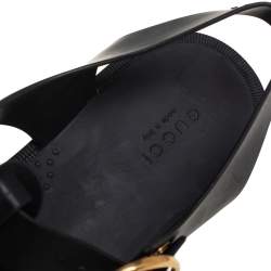 مملوكة مسبقًا Gucci Black Rubber GG Buckle Strap Sandals Size 39