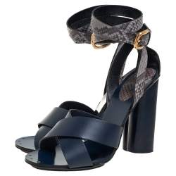 مملوكة مسبقًا صندل غوتشي سير كاحل سيور متعاكسة جلد وجلد ثعبان رمادي/ أزرق مقاس 38