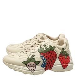 Gucci Cream Leather Rhyton Strawberry Print Low Top Sneakers Size 36