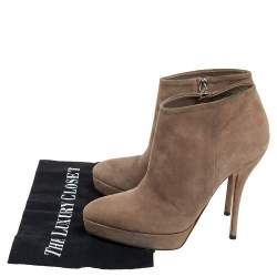 Pre Owned حذاء بوت غوتشي سويدي بني نعل سميك مقاس 38