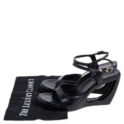 Pre Owned صندل غوتشي كت أوت جلد أسود بكعب روكي مقاس 37