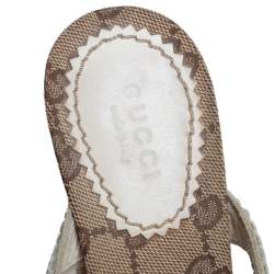 Pre Owned Gucci Cream Leather Crest Heart Ankle Strap Sandals Size 35.5 