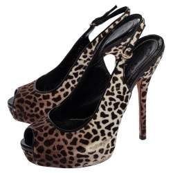 Pre Owned صندل غوتشي شعر حصان مطبوع نقشة الفهد بني/أبيض فتحة كعب مقدمة مفتوحة نعل سميك مقاس 35