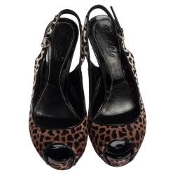 Pre Owned صندل غوتشي شعر حصان مطبوع نقشة الفهد بني/أبيض فتحة كعب مقدمة مفتوحة نعل سميك مقاس 35