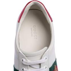 مملوكة مسبقً ا حذاء رياضى غوتشى أيس جلد أبيض مطرز نحلة عنق منخفض مقاس 41