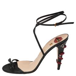 مملوكة مسبقًا صندل غوتشي سير كاحل كعب كينغسنيك جلد أسود مقاس 42