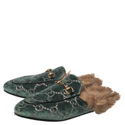 مملوكة مسبقًا Gucci Green GG Velvet and Fur Lined Princetown Flat Mule Size 41