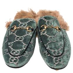 مملوكة مسبقًا Gucci Green GG Velvet and Fur Lined Princetown Flat Mule Size 41