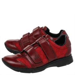 مملوكة مسبقًا حذاء رياضي غوتشي منخفض من أعلى فلكرو كانفاس جي جي وجلد أحمر مقاس 37.5