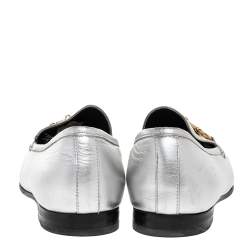 مملوكة مسبقًا Gucci Silver Leather Jordaan Horsebit Slip On Loafers Size 37