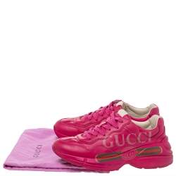 مملوكة مسبقًا حذاء رياضي غوتشي ريتون جلد وردي بطباعة الشعار بعنق منخفض مقاس 38