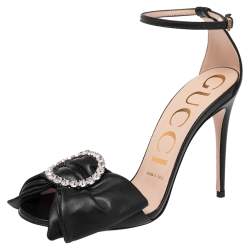 Pre Owned صندل غوتشي سير كاحل مزخرف كريستال جلد أسود مقاس 36.5