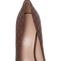 مملوكة مسبقًا حذاء كعب عالي غوتشي نعل سميك مقدمة مفتوحة جلد مايكروغوتشيسيما بني مقاس 37.5